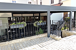 Chvalovice, penzion Daníž - terasa