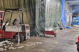 Hodonice, Saint-Gobain Adfors CZ - stáčiště