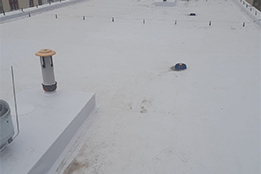 Znojmo, Hálkova - zateplení střechy BD